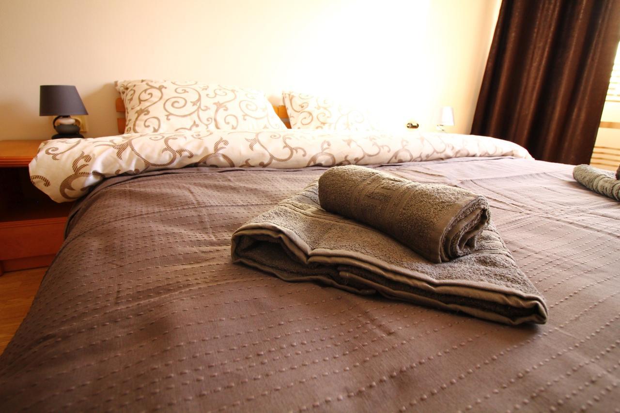 Apartments Astoria Hn Херцег Нови Екстериор снимка