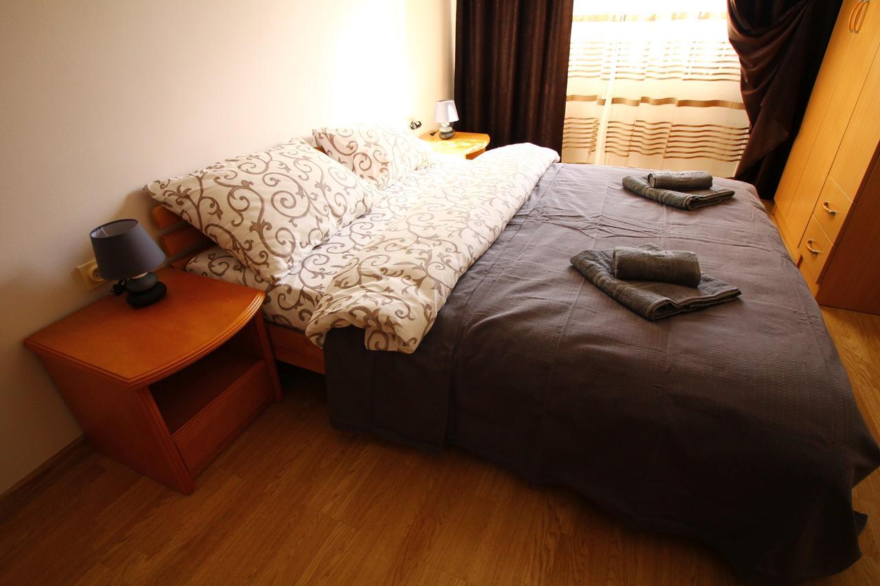 Apartments Astoria Hn Херцег Нови Екстериор снимка