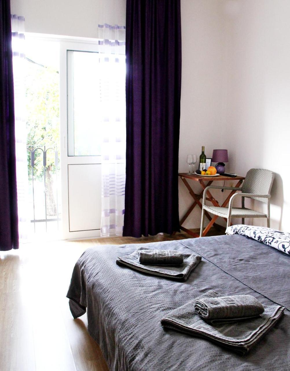Apartments Astoria Hn Херцег Нови Екстериор снимка
