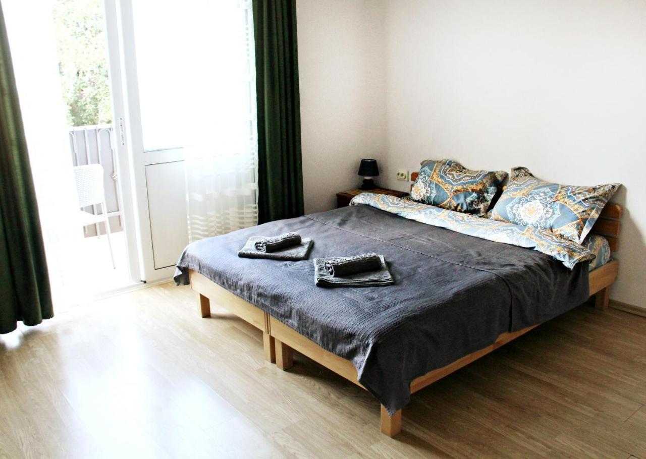 Apartments Astoria Hn Херцег Нови Екстериор снимка